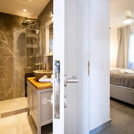 Appartement Emerald Next To The Sea, *