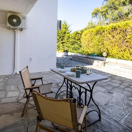 Emerald Next To The Sea, Appartement